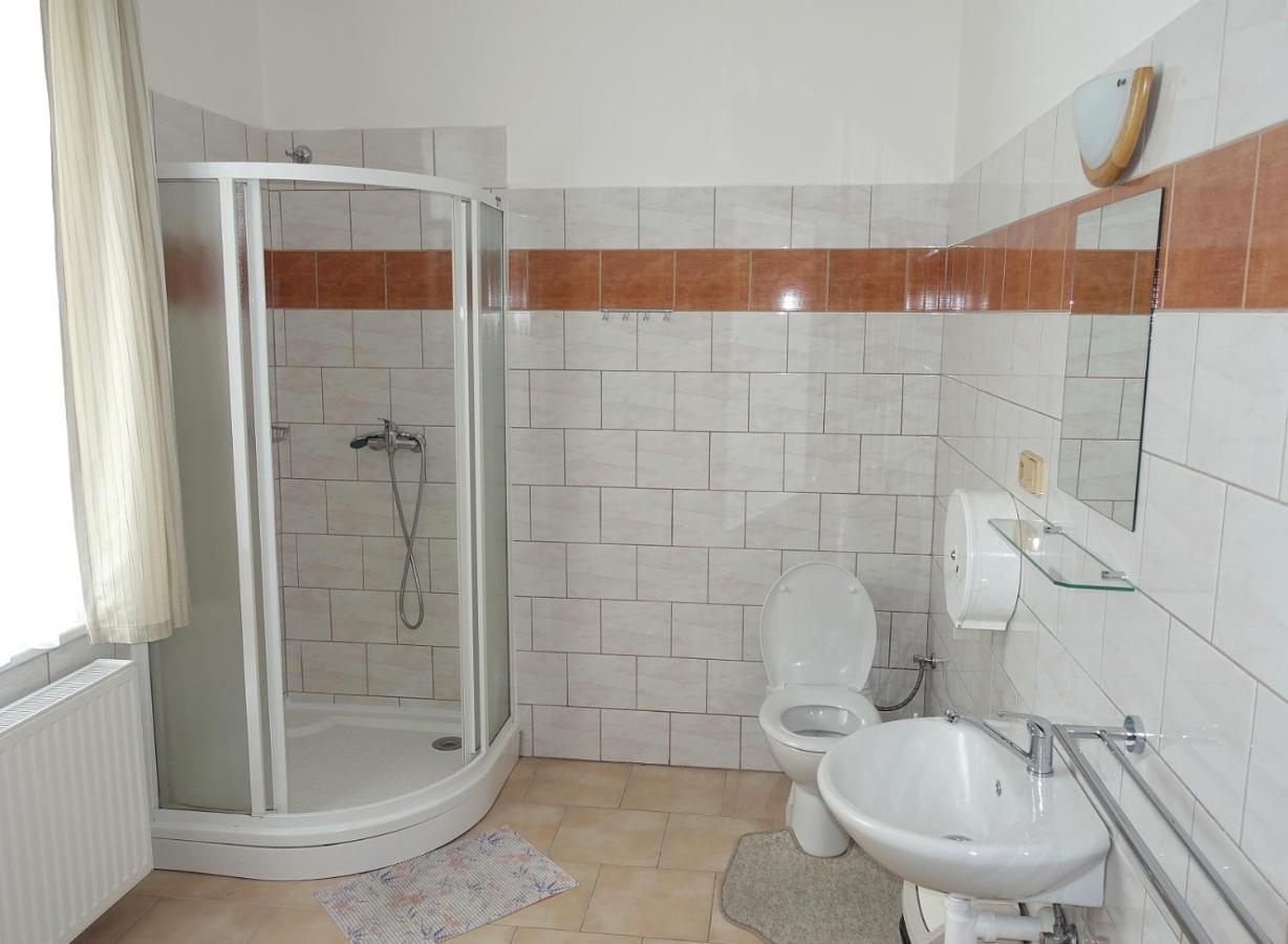 Hotel Staric Jesenik Luaran gambar